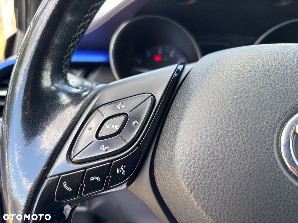 Toyota C-HR 1.2 T Dynamic CVT 4x4 - 26