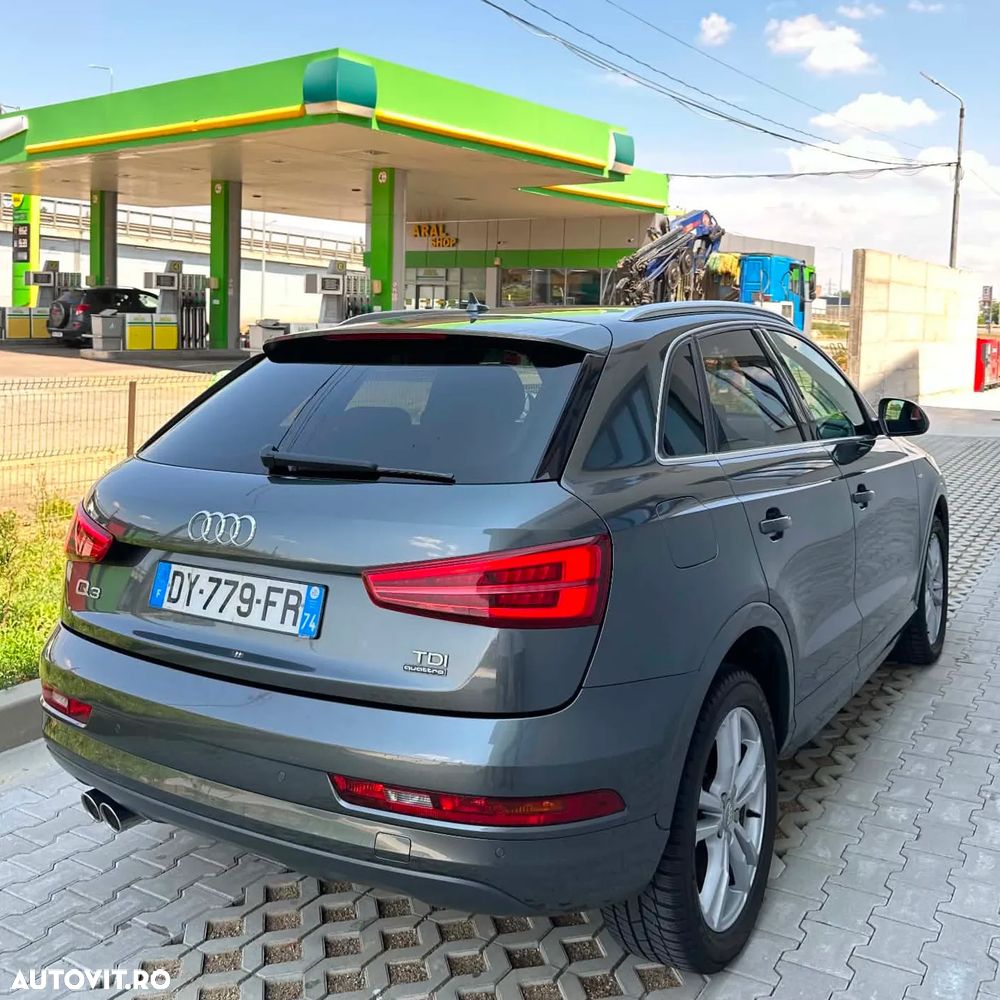 Audi Q3 2.0 TDI Quattro Stronic Sport - 2
