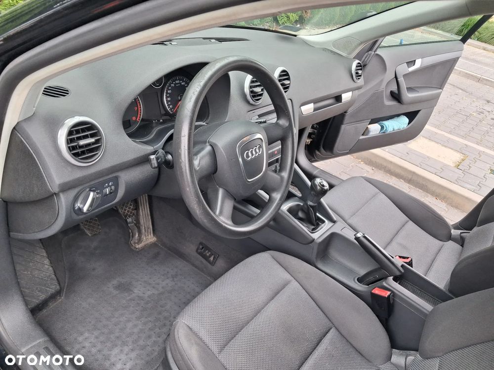 Audi A3 Sportback - 11