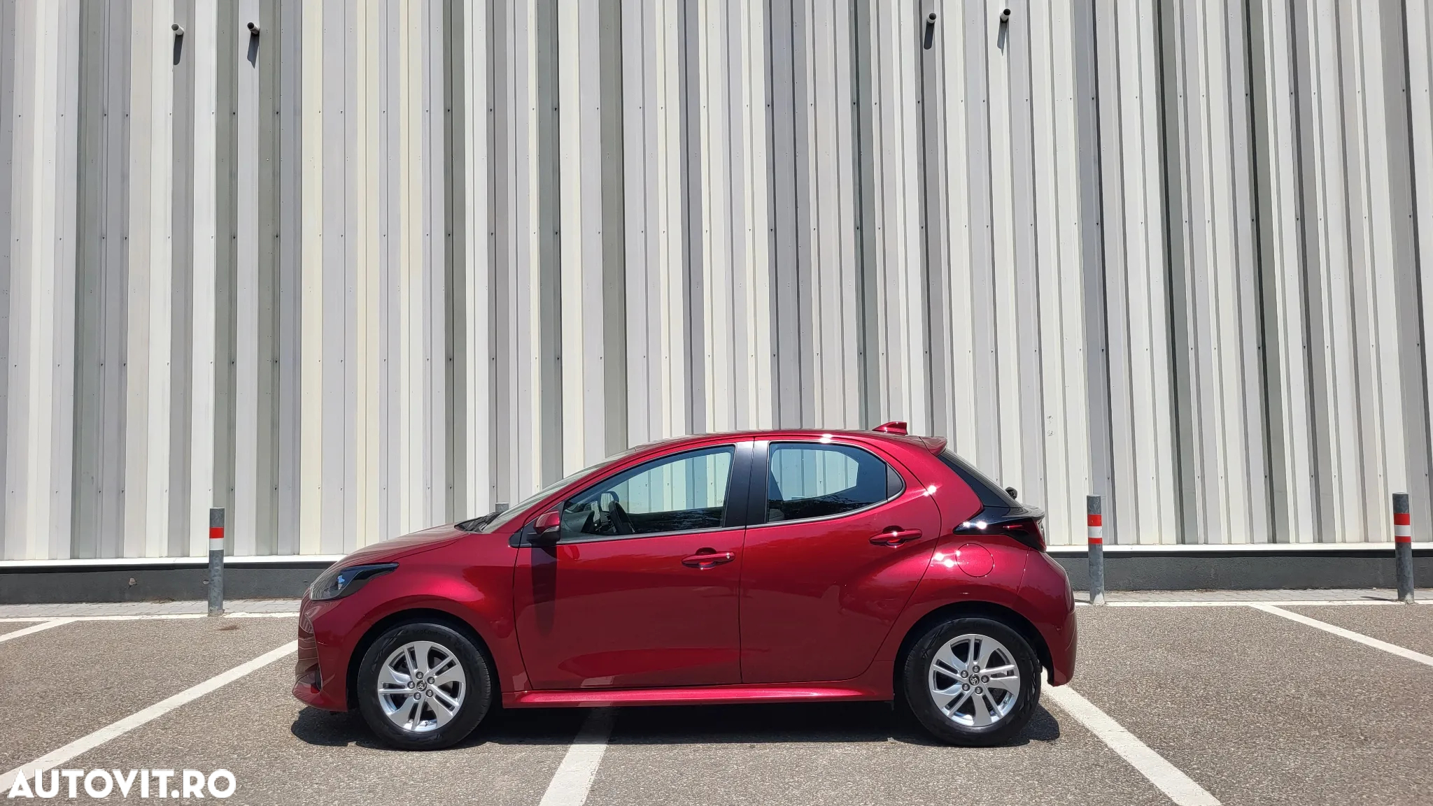 Toyota Yaris 1.5 L CVT Dynamic - 20