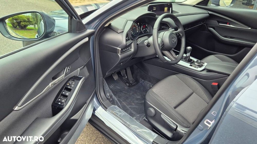 Mazda CX-30 - 10