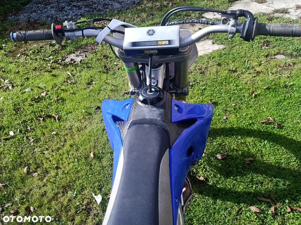 Yamaha YZF - 10