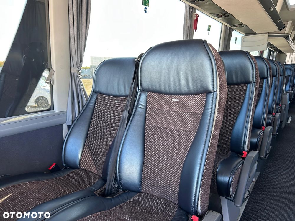 MAN Lion's Coach - 18