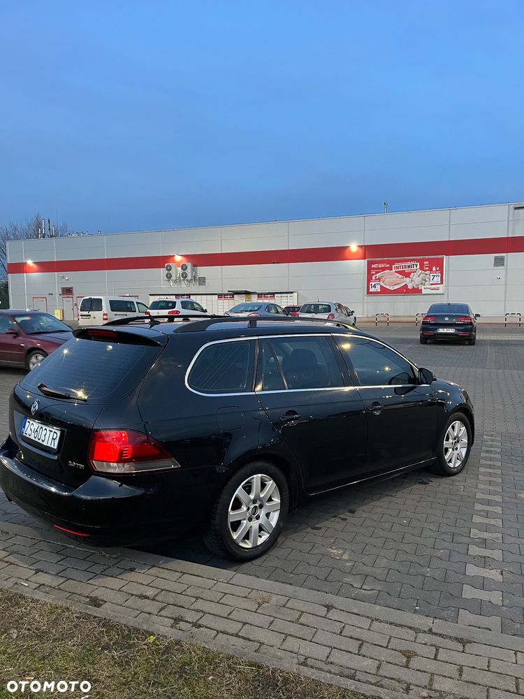 Volkswagen Golf VI 2.0 TDI Comfortline DSG - 14
