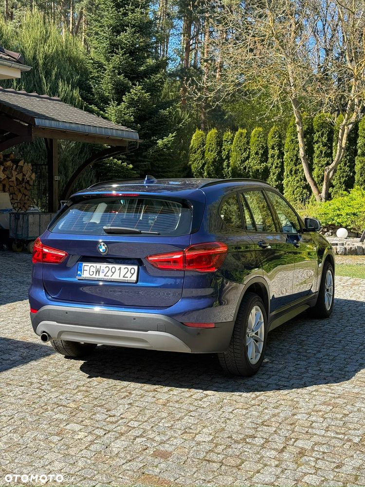 BMW X1 sDrive18d Advantage - 8