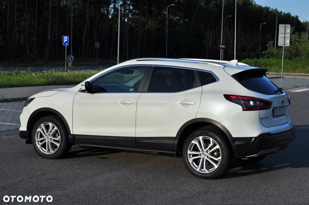 Nissan Qashqai 1.6 DIG-T Tekna+ - 28