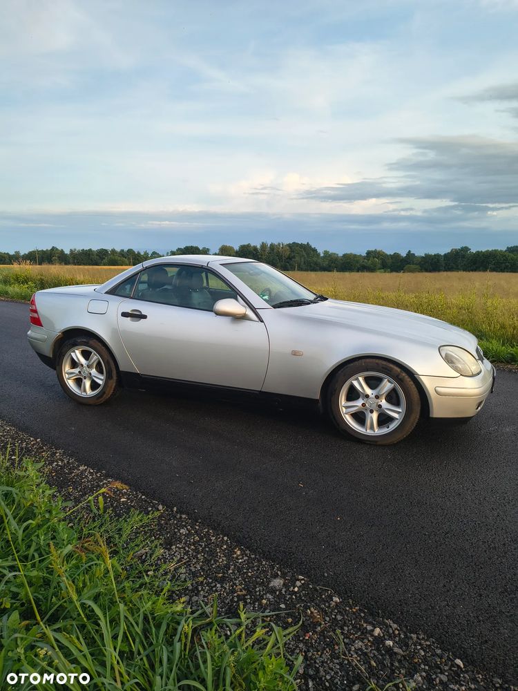 Mercedes-Benz SLK 200 - 17