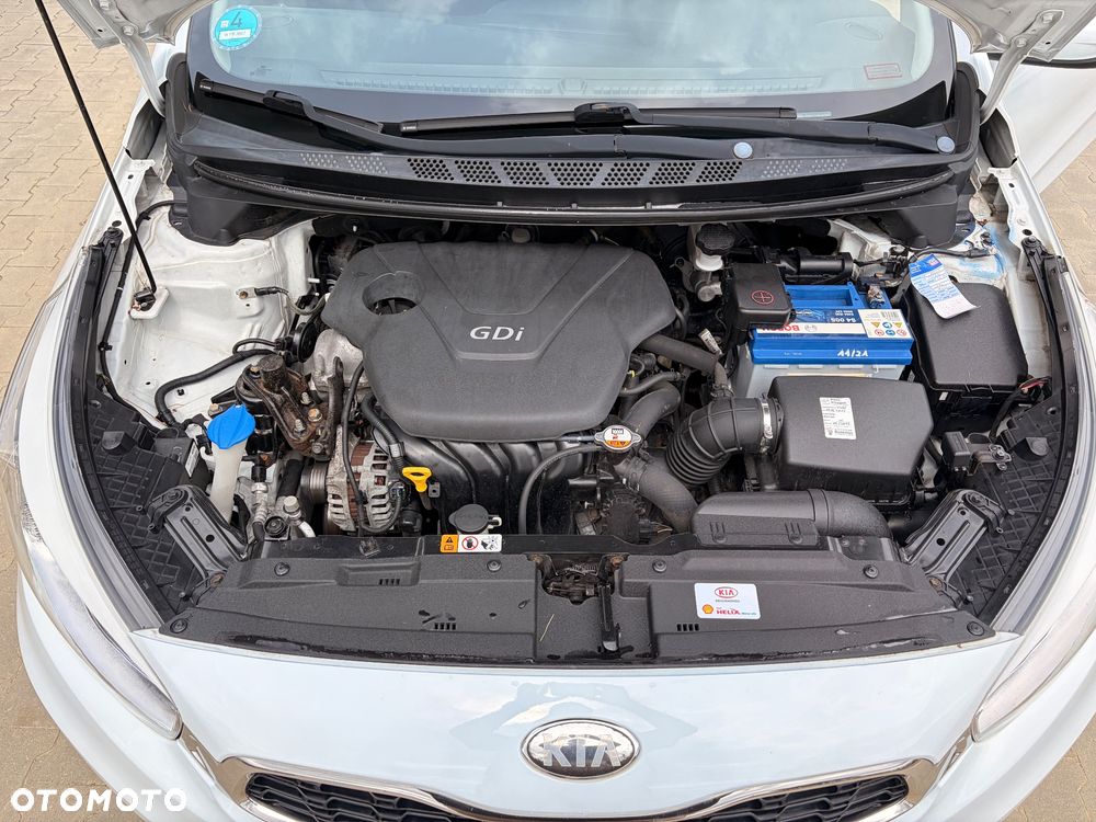 Kia ProCeed 1.6 GDI Vision - 23