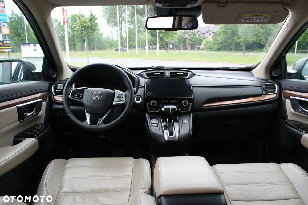 Honda CR-V 1.5 Lifestyle (Honda Connect+ / 7 os.) CVT - 26