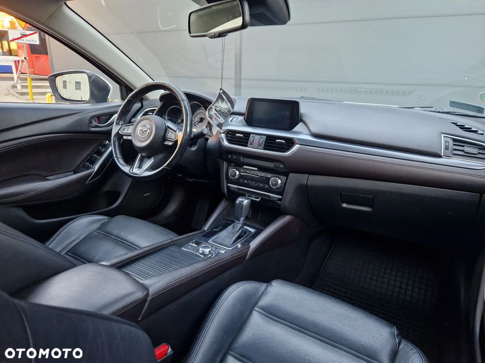 Mazda 6 2.2 D SkyPassion - 8