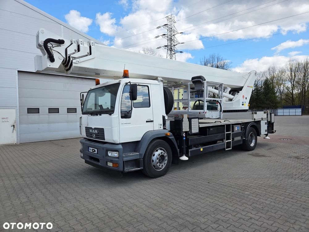 MAN LE 18.280 - 45 m WUMAG Elevant Palfinger WT 450 Podnośnik koszowy zwyżka Ruthmann