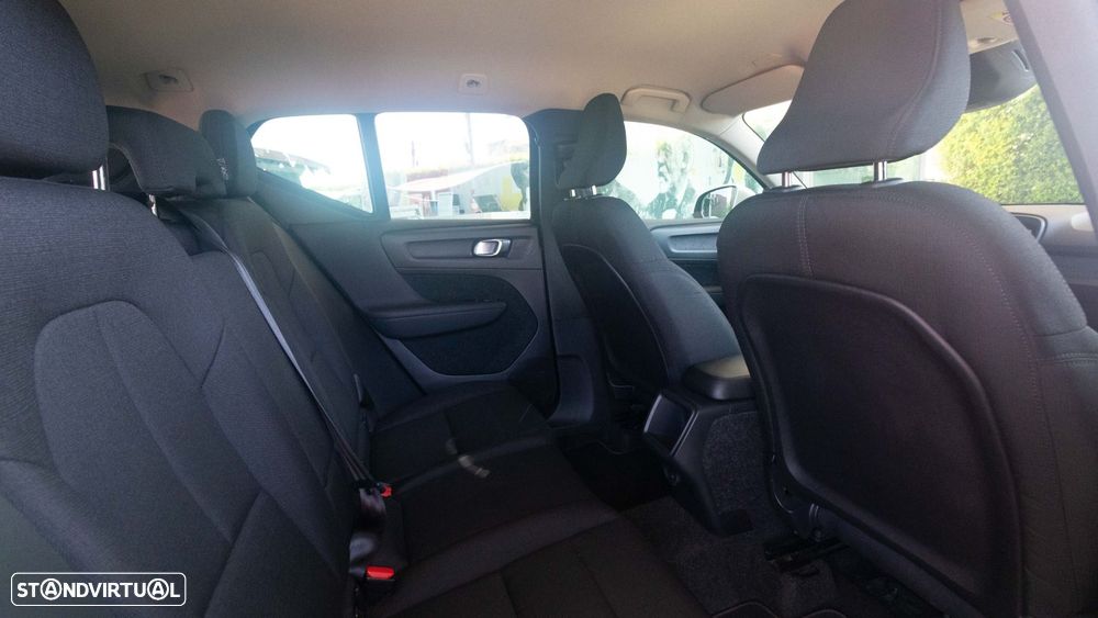 Volvo XC 40 2.0 D3 Geartronic - 8