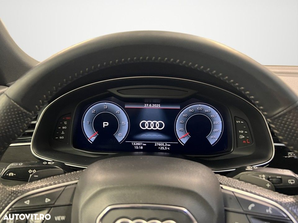 Audi Q8 - 11