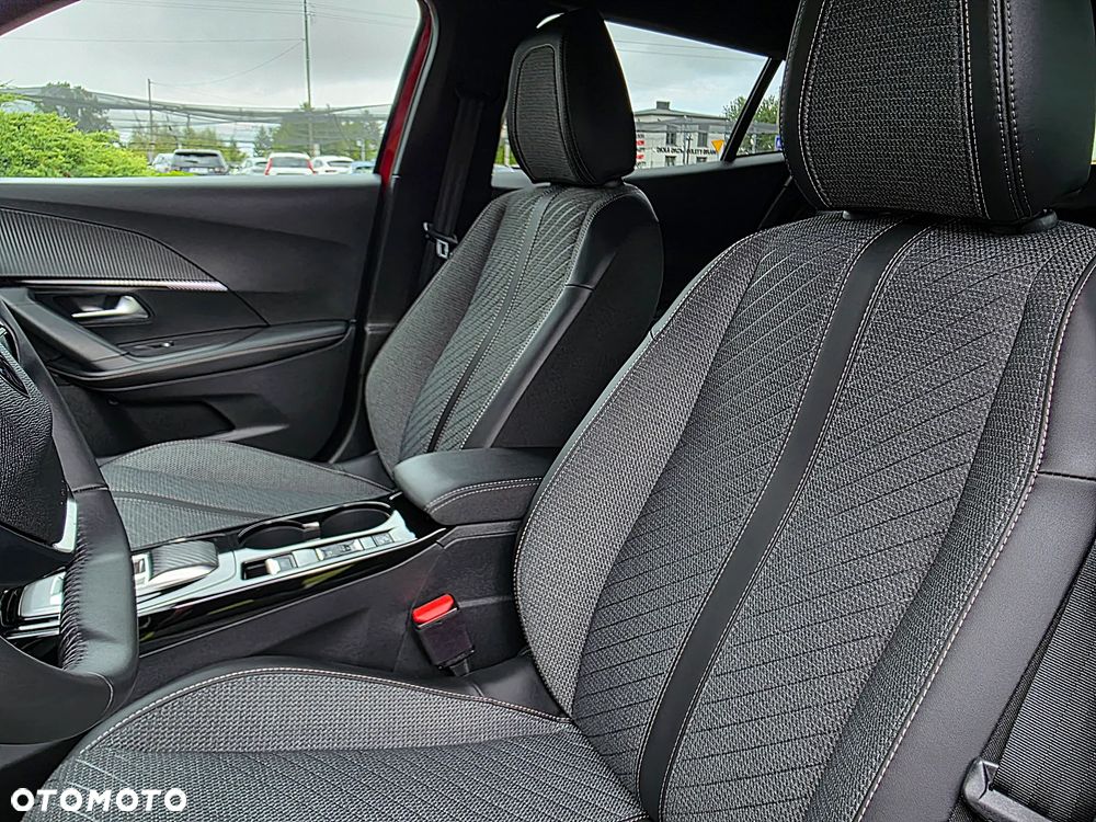 Peugeot 2008 Hybrid 145 e-DSC Allure - 19