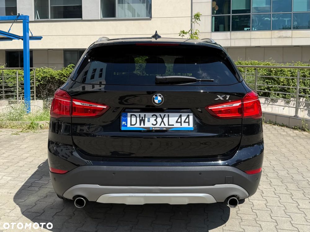 BMW X1 - 5