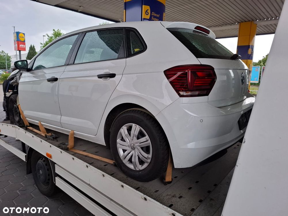Volkswagen Polo 1.0 Comfortline - 4