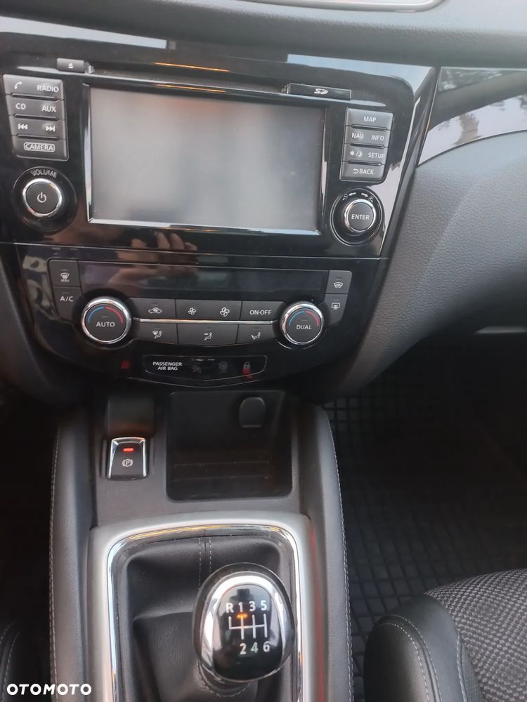 Nissan Qashqai - 12