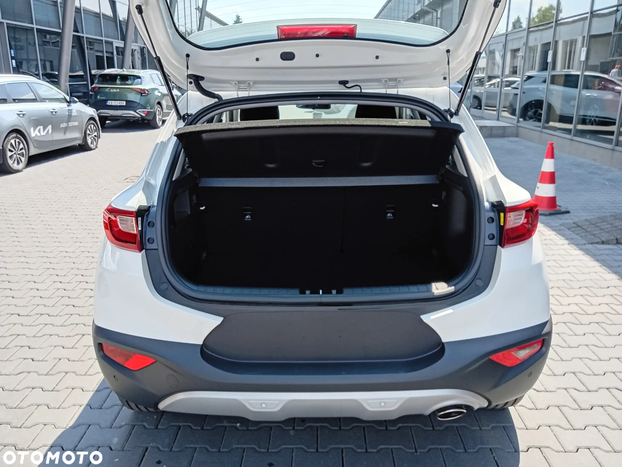 Kia Stonic 1.0 T-GDI M DCT - 6