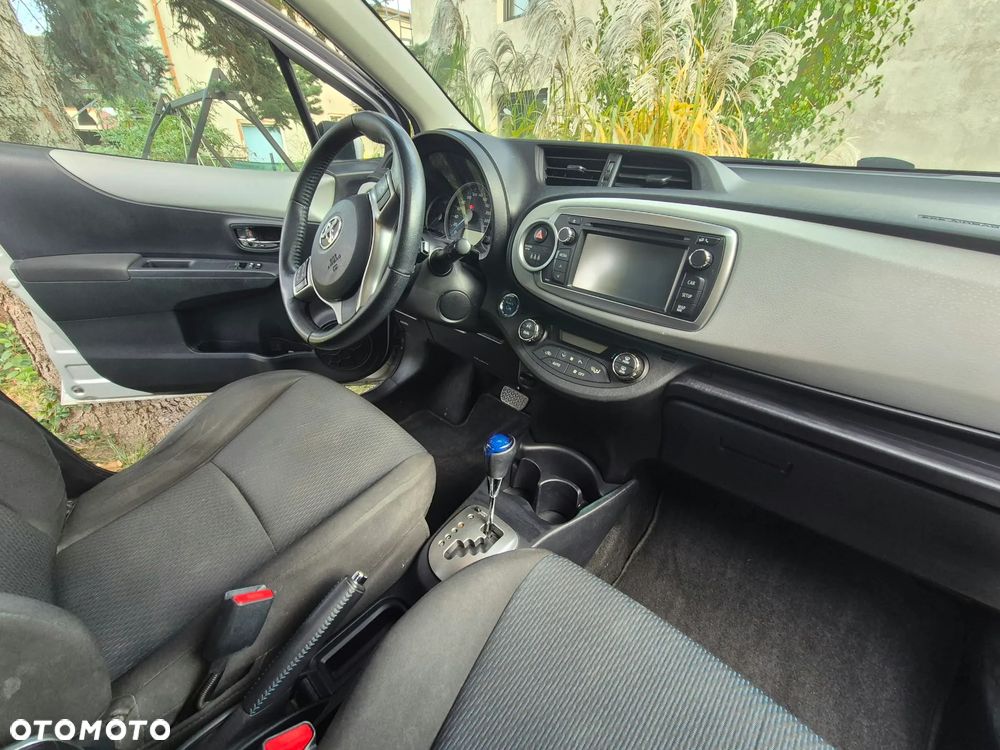 Toyota Yaris - 3