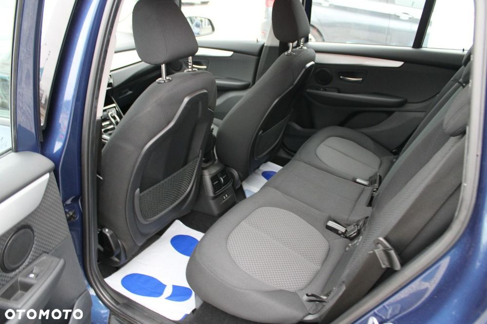 BMW Seria 2 - 16