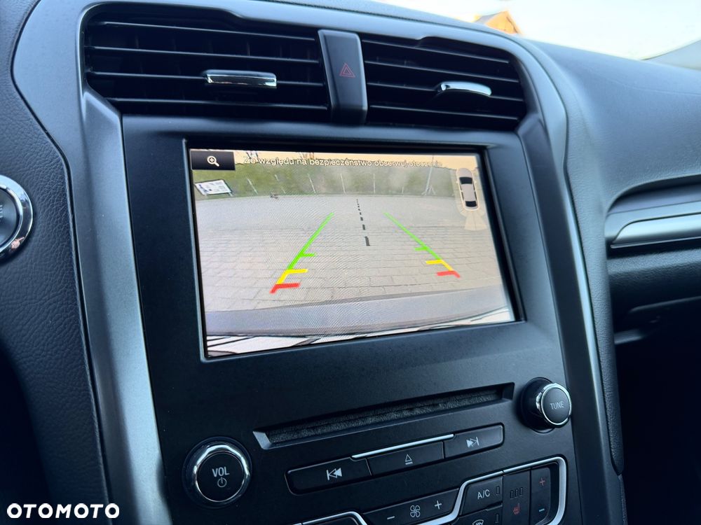 Ford Mondeo 2.0 TDCi Titanium - 31