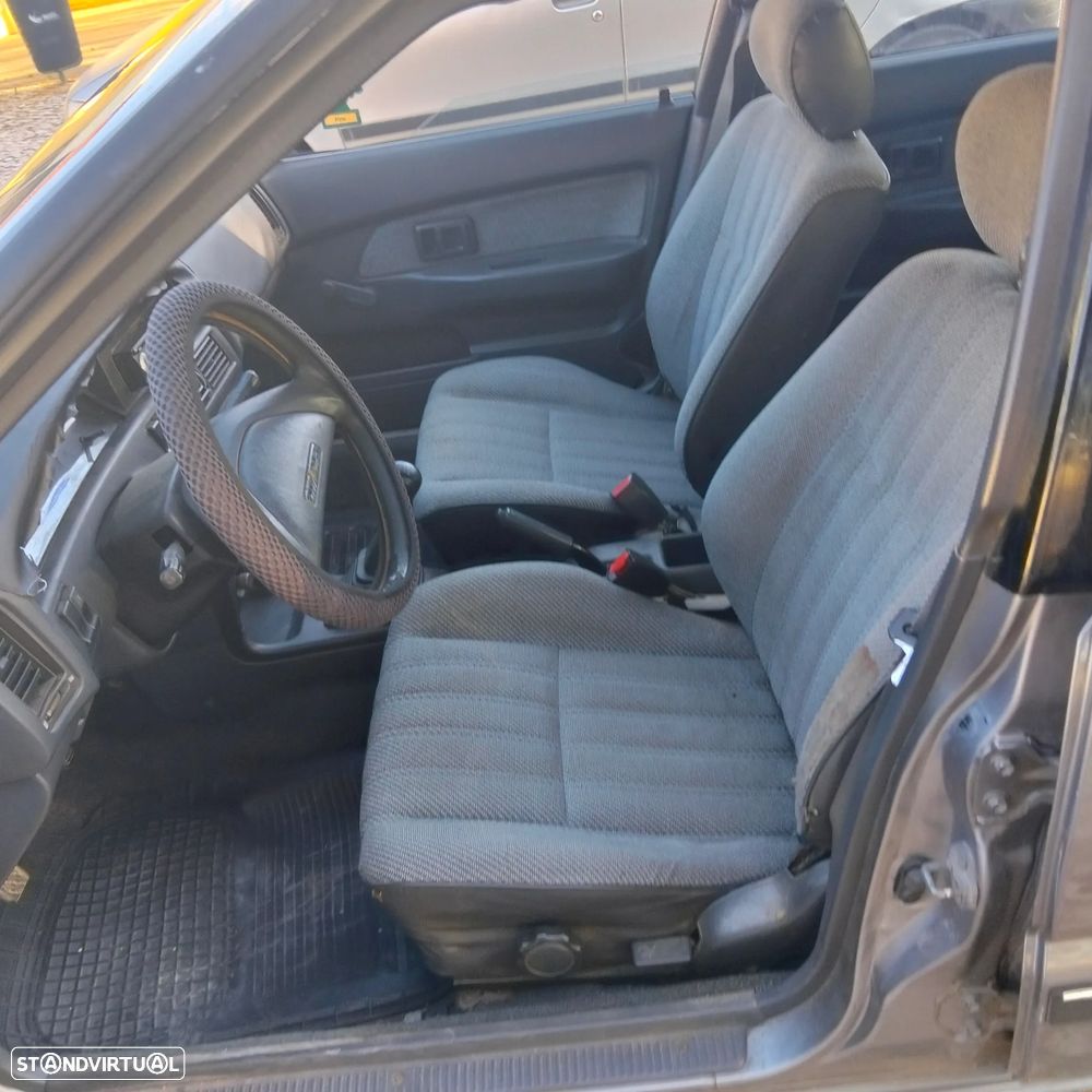 Toyota Corolla - 7