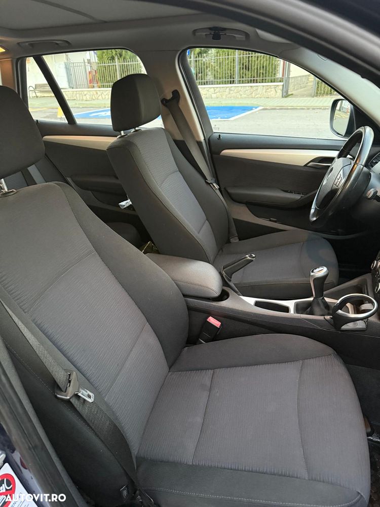 BMW X1 xDrive18d - 5