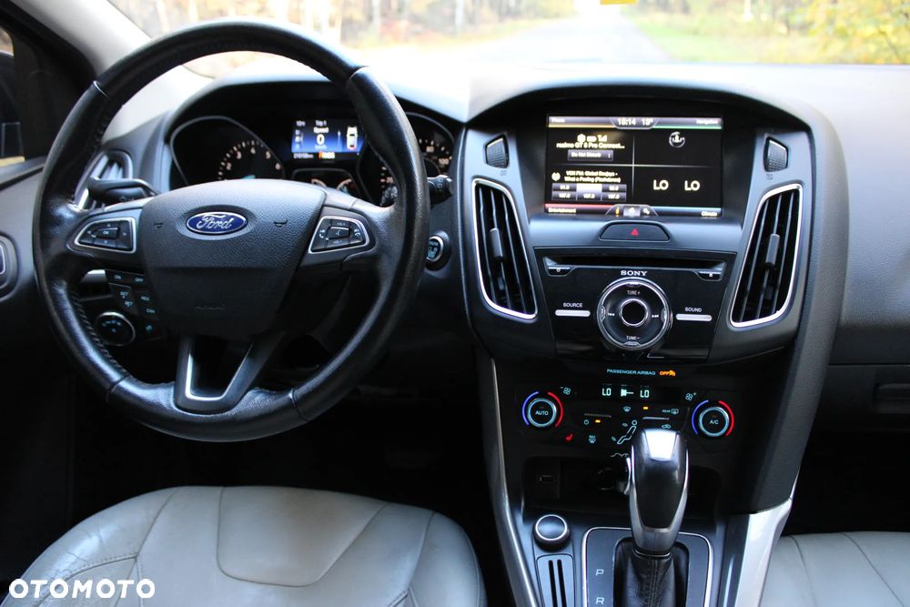 Ford Focus - 16