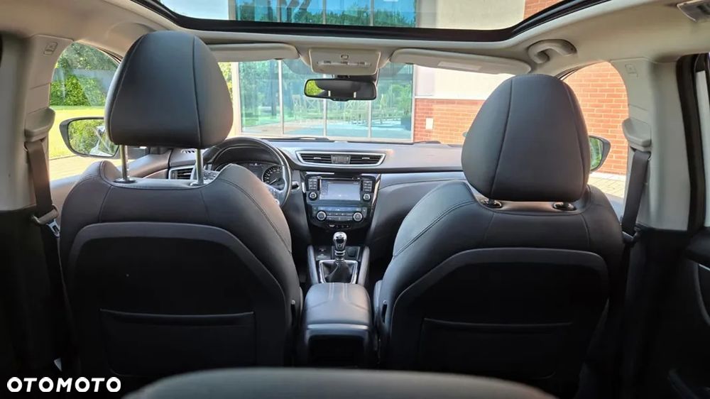 Nissan Qashqai 1.2 DIG-T TEKNA+ - 22