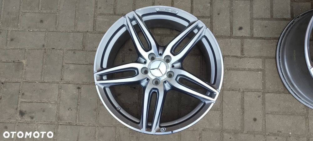 FELGI ALUMNIOWE 2134012000 5x112 AMG 8Jx19 CALI ET43 STOPNIOWANE 2134013800 8Jx19 CALI ET20 MERCEDES W213 I INNE - 16