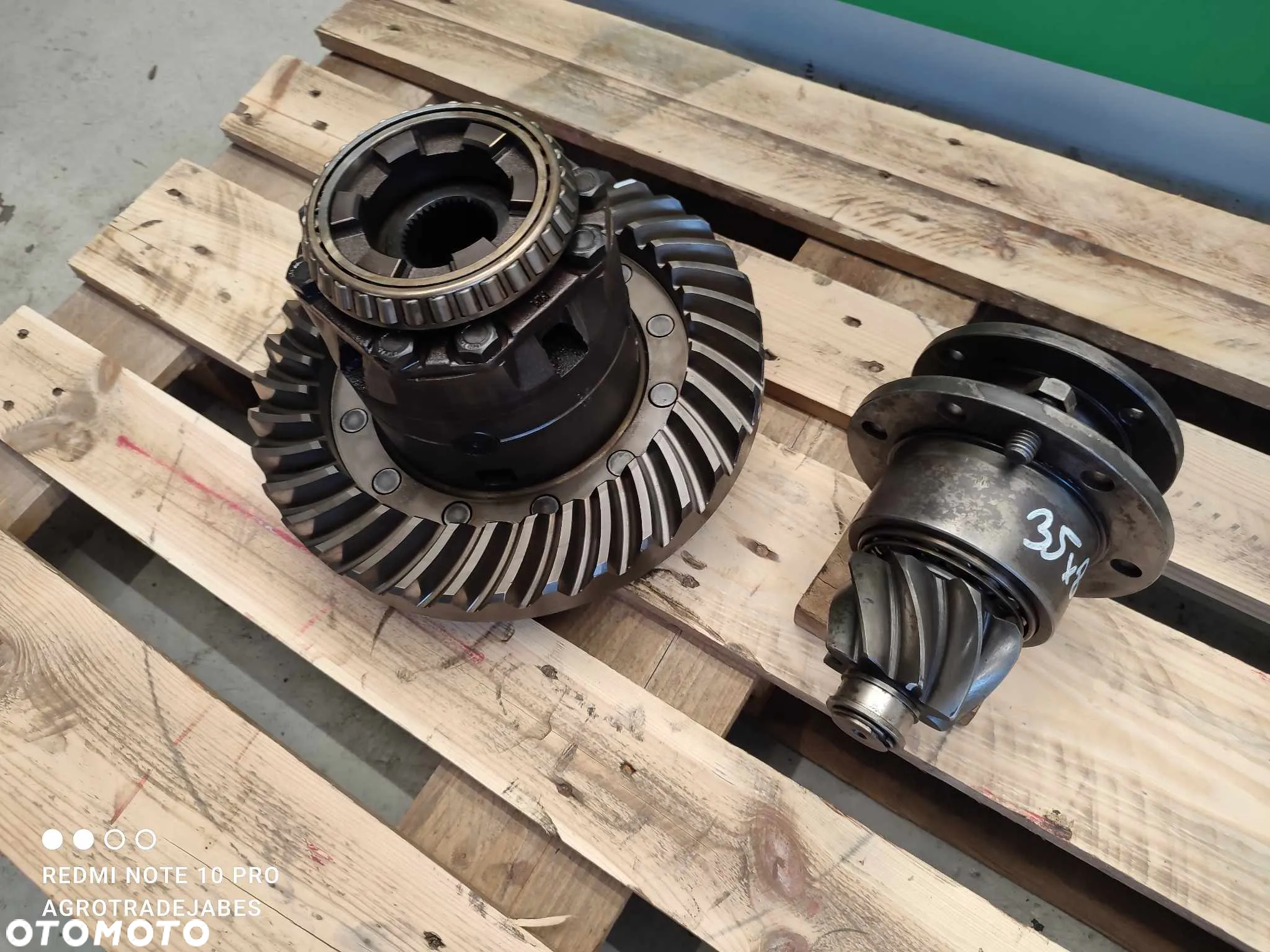 Mechanizm różnicowy Fermec 860 8x35 - 5