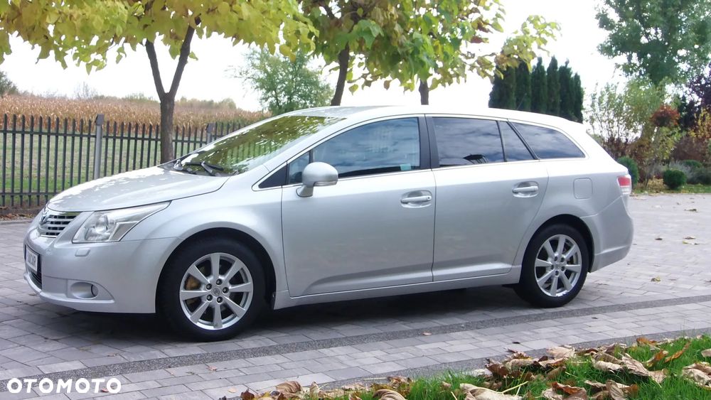 Toyota Avensis - 3