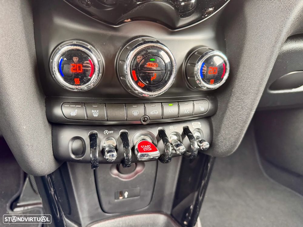 MINI 3 Portas Cooper SD Aut. - 12