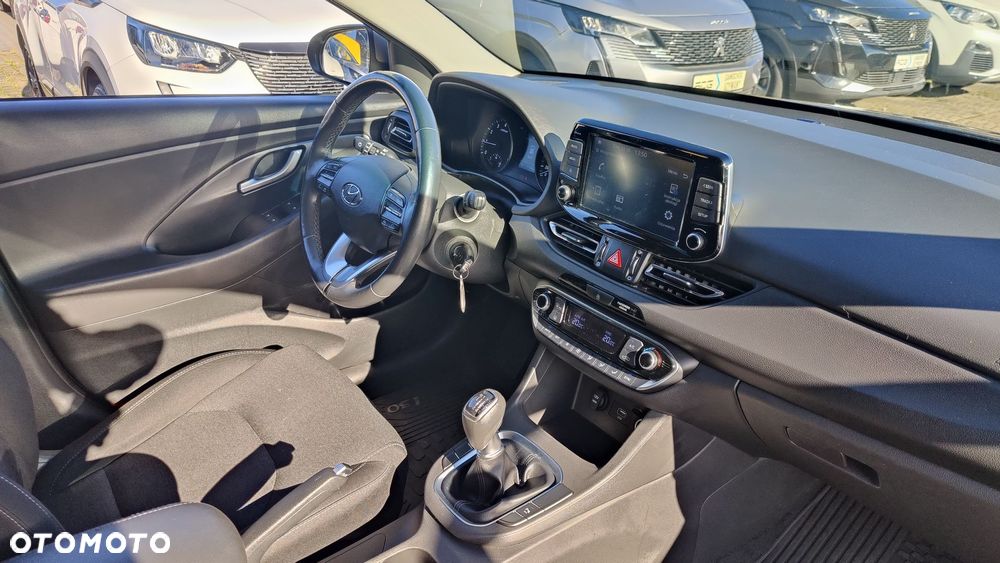 Hyundai i30 1.5 DPI Comfort - 8