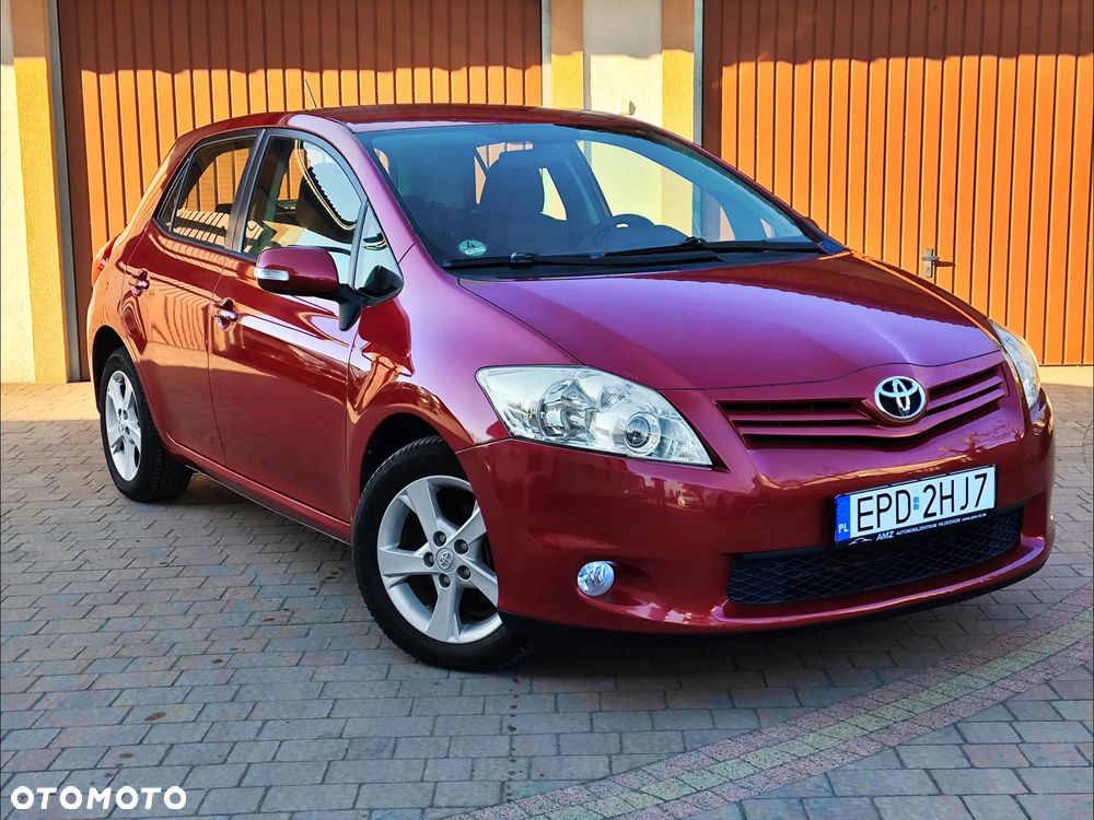 Toyota Auris 1.6 Life+ - 12