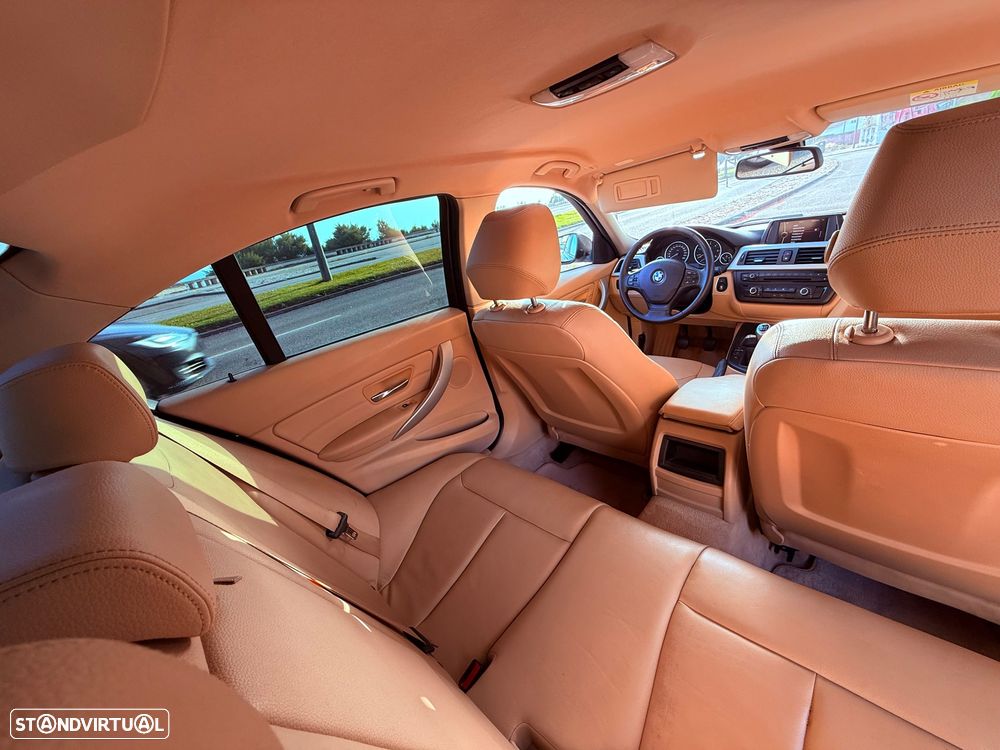 BMW 325 d Line Sport - 43