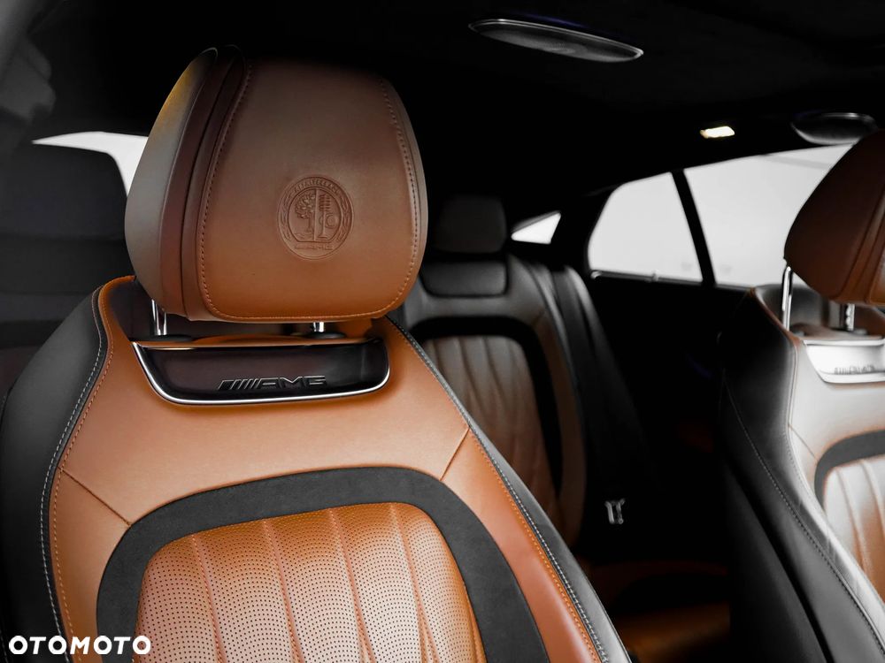 Mercedes-Benz AMG GT - 32
