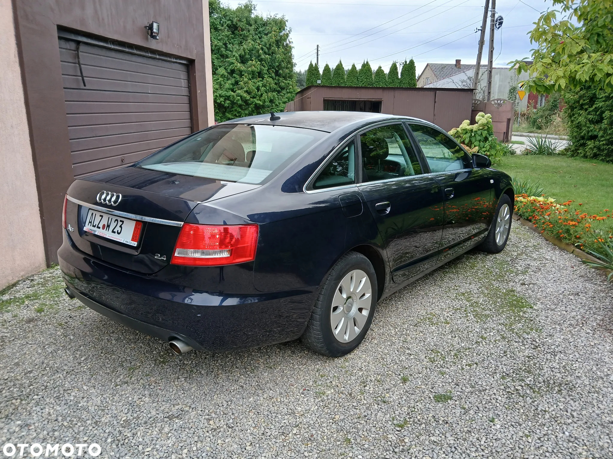 Audi A6 2.4 - 4