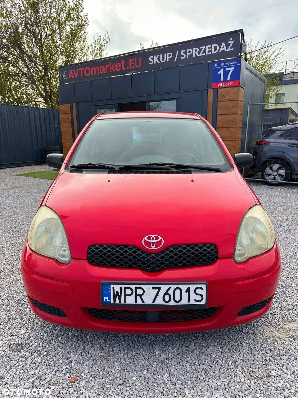Toyota Yaris - 8
