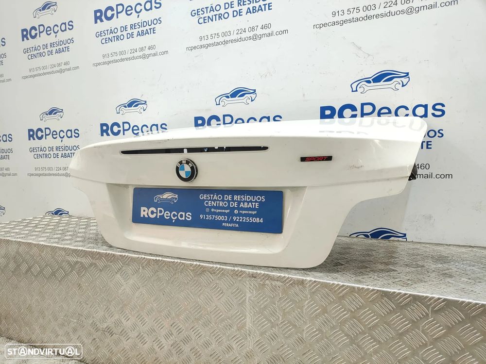 Tampa Porta Mala BMW Serie 1 E82 Coupé Original - 3