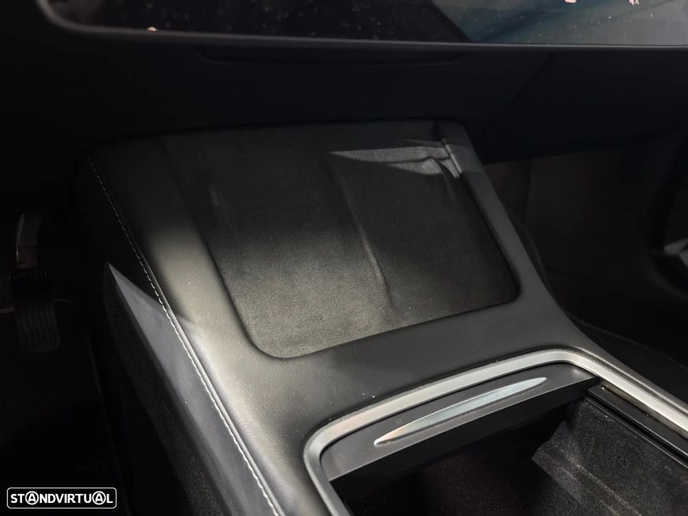 Tesla Model 3 Long Range Tração Traseira - 18