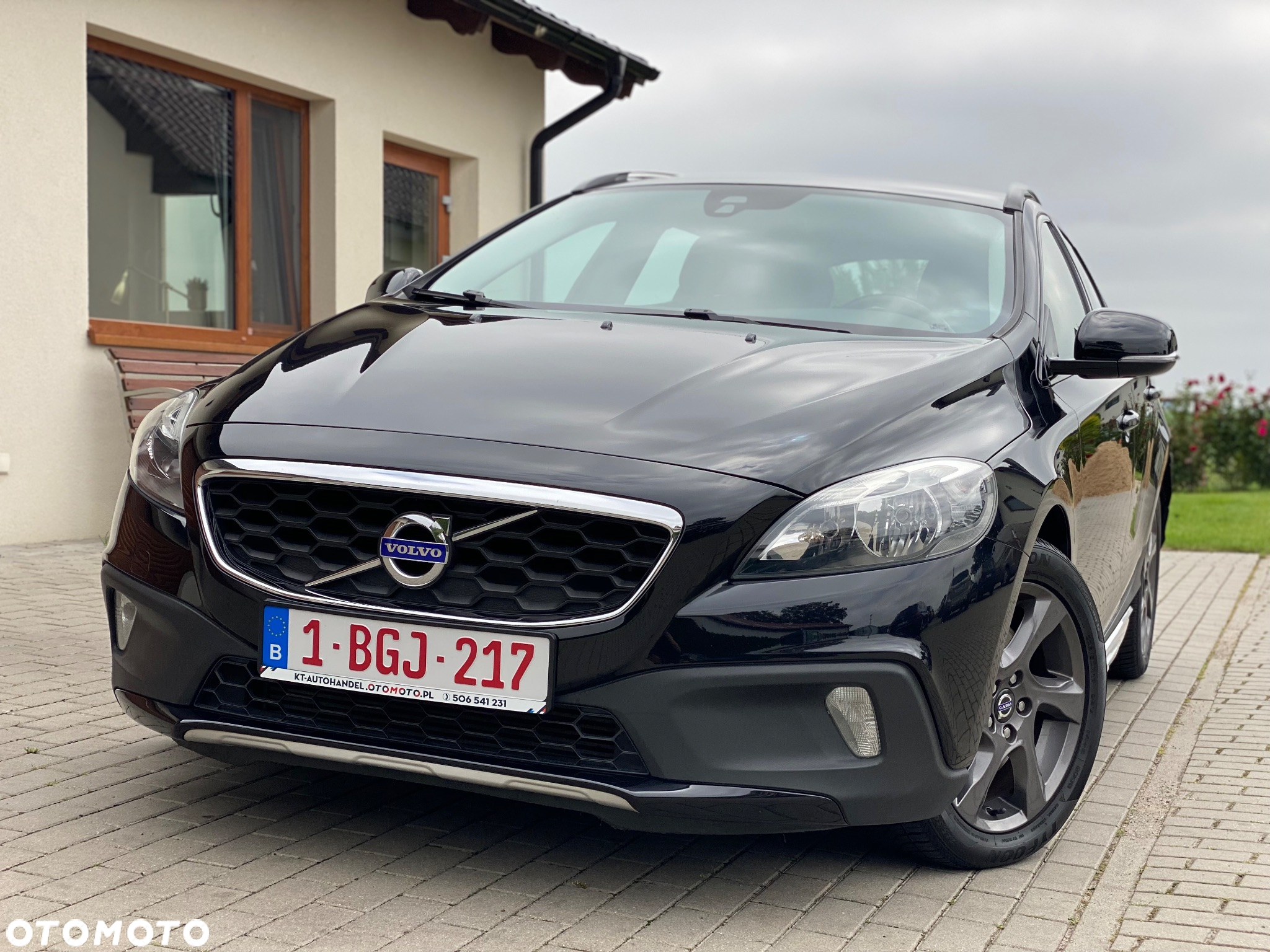 Volvo V40 Cross Country D3 Momentum - 14