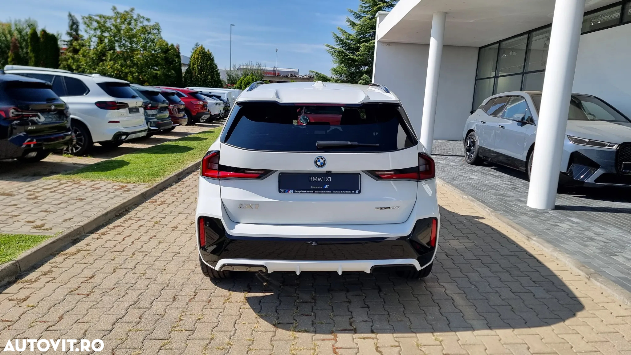 BMW iX1 eDrive20 - 5