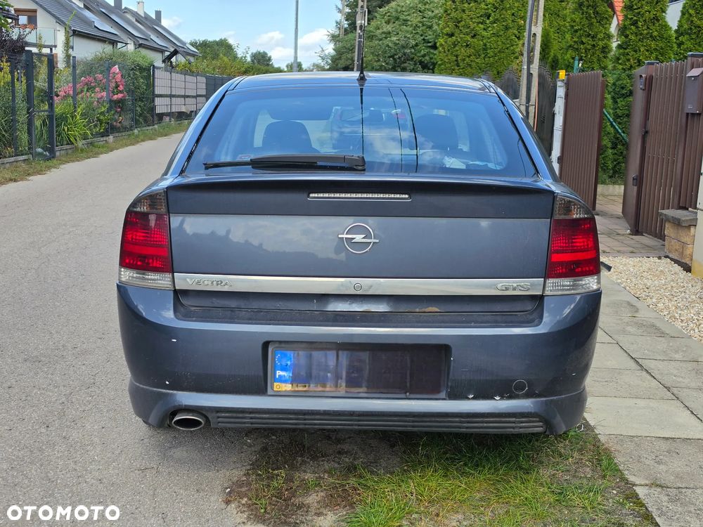 Opel Vectra 1.9 CDTI Cosmo - 4