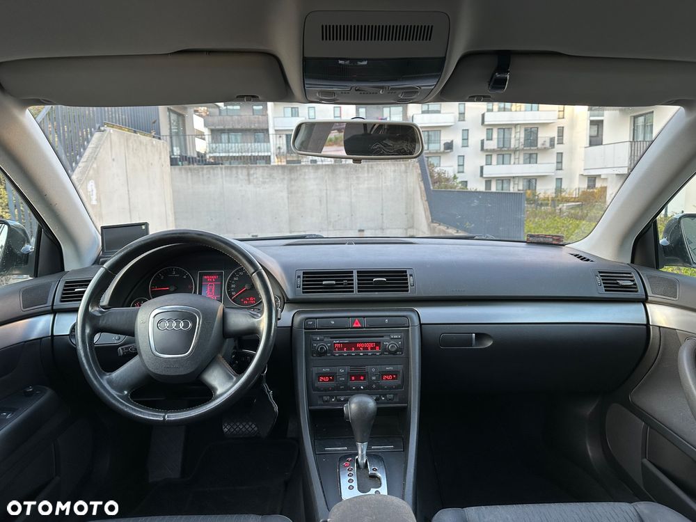 Audi A4 Avant 2.0 TDI Multitronic - 11