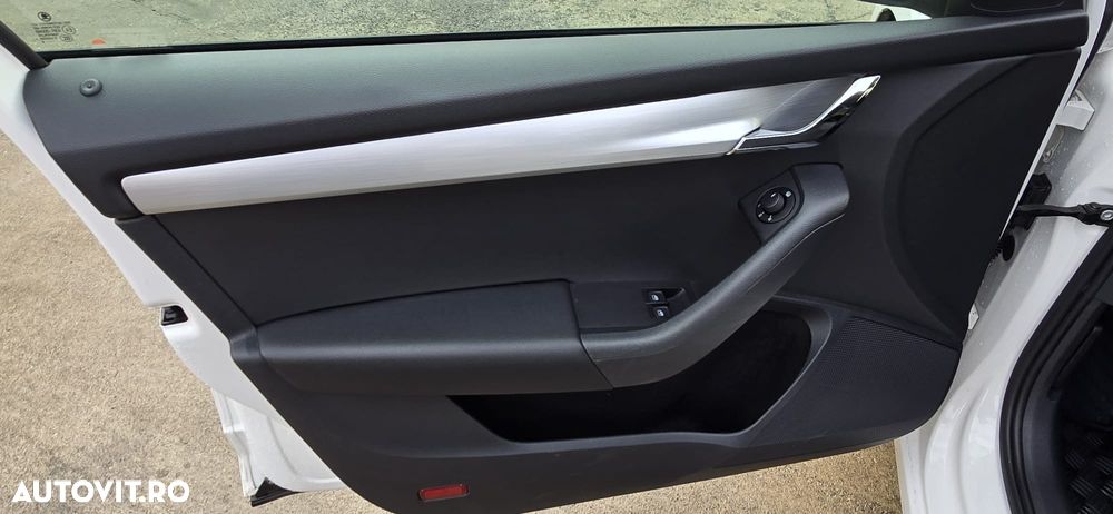 Skoda Octavia 1.0 TSI DSG Ambition - 14