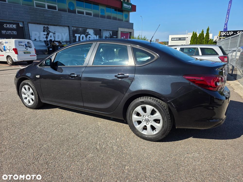 Opel Astra 1.7 CDTI Essentia - 5