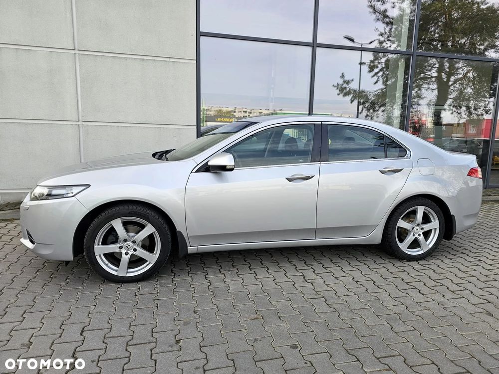 Honda Accord 2.0 Elegance - 11