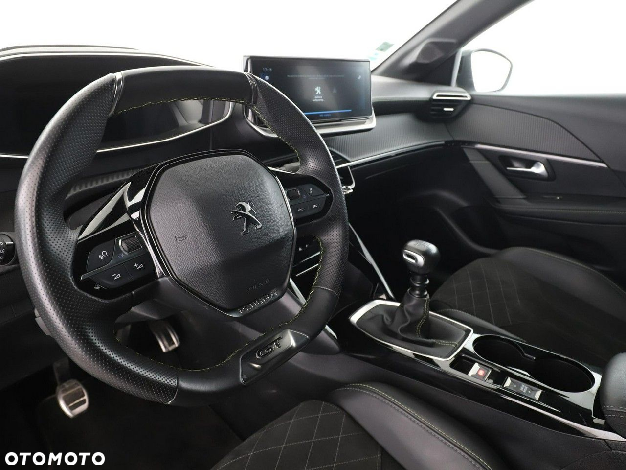 Peugeot 208 PureTech 100 GT Pack - 14
