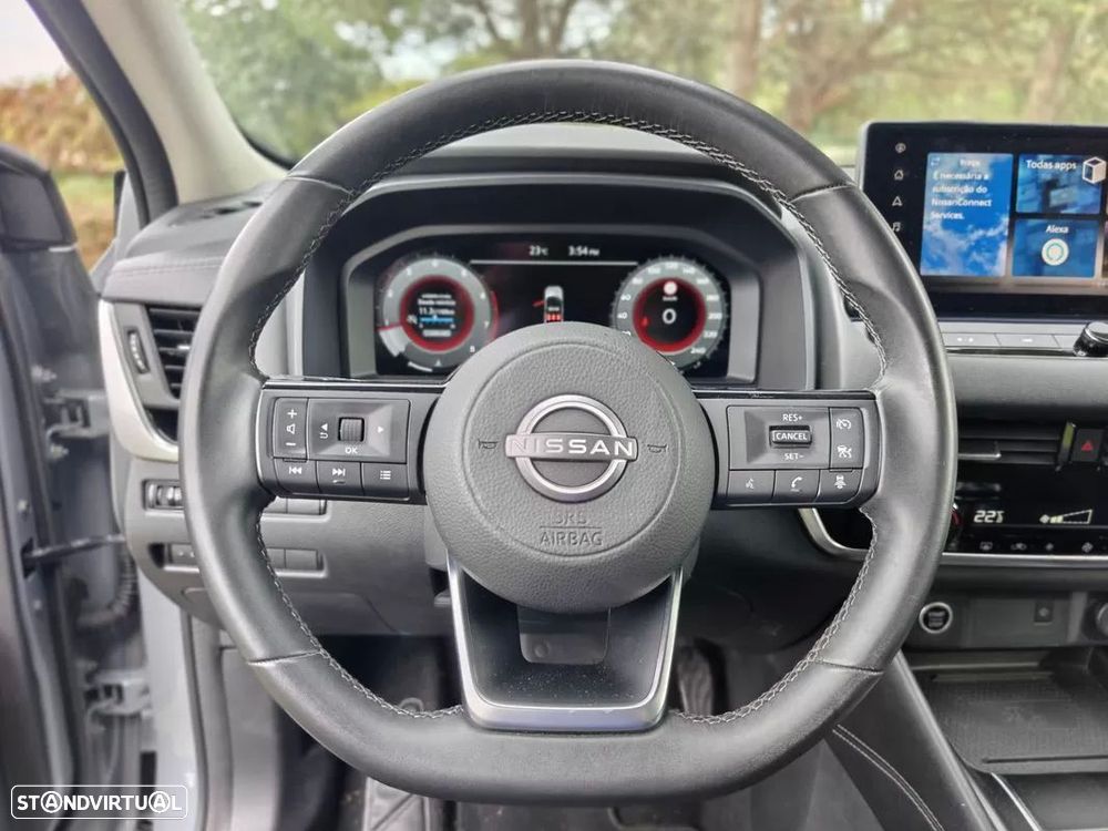 Nissan Qashqai 1.3 DIG-T N-Connecta LED - 29